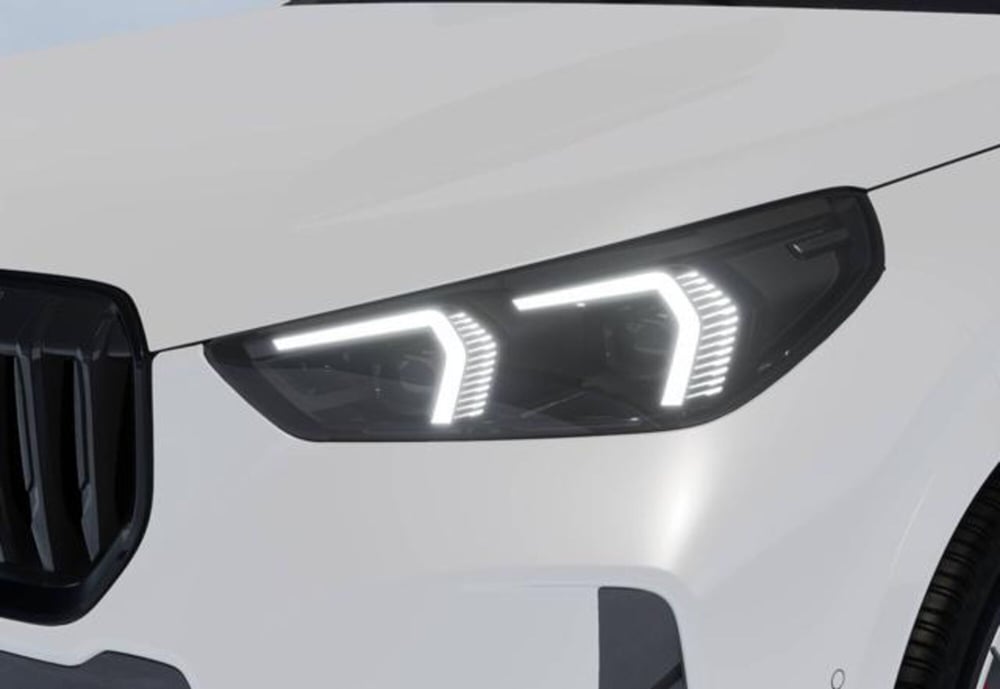 BMW X1 nuova a Modena (7)
