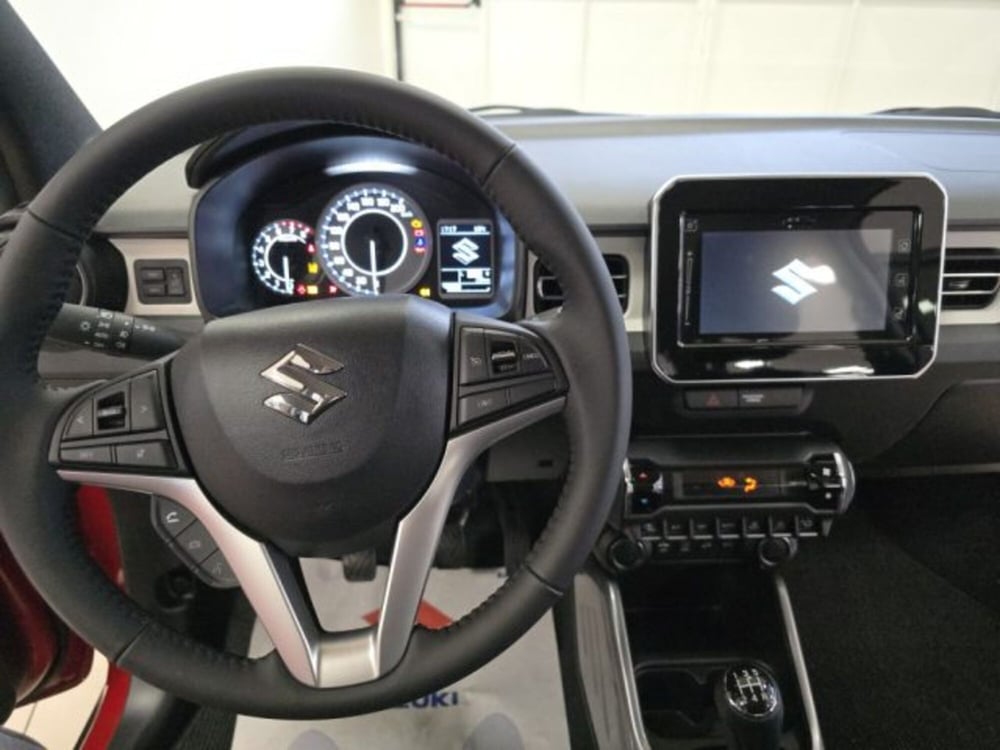 Suzuki Ignis nuova a Reggio Emilia (11)