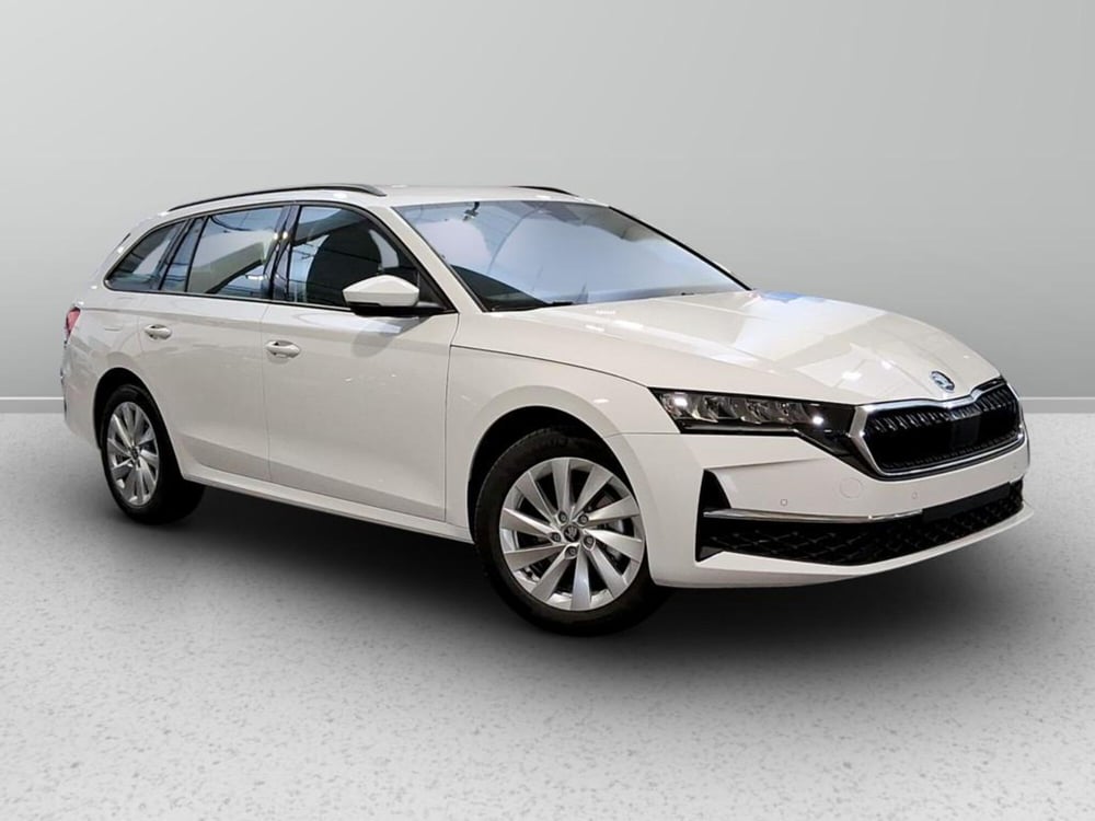 Skoda Octavia Station Wagon nuova a Padova (6)