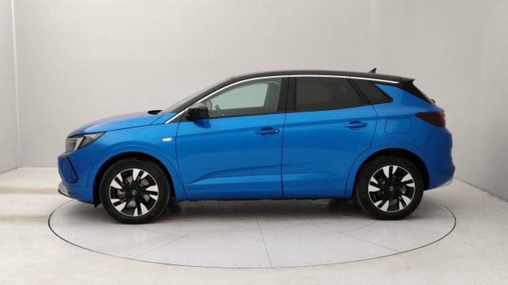 Opel Grandland X nuova a Torino (2)