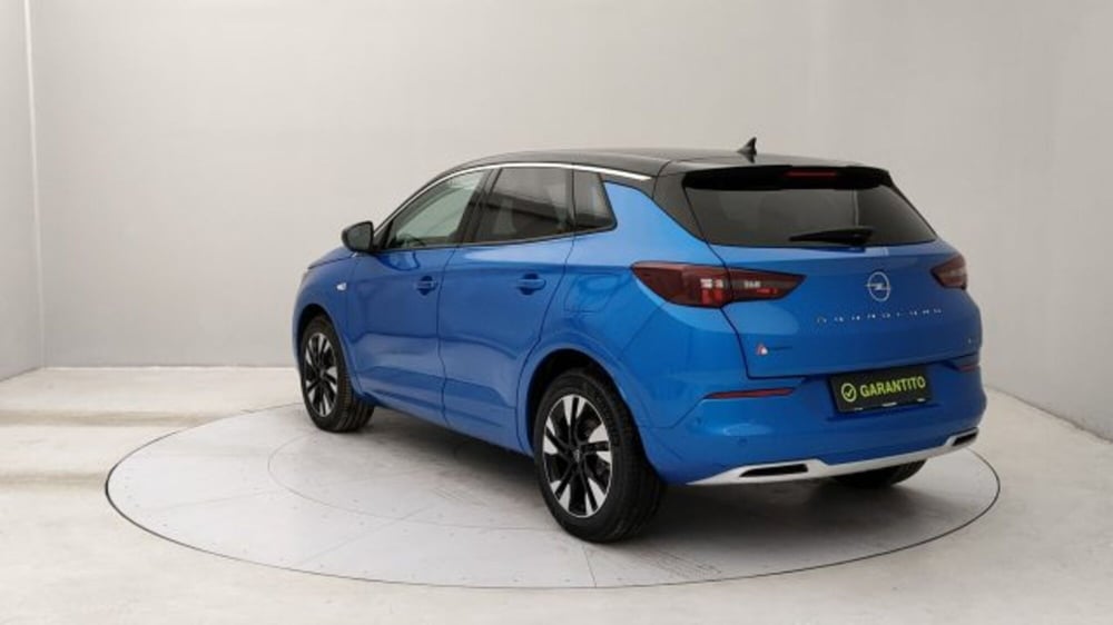 Opel Grandland X nuova a Torino (3)