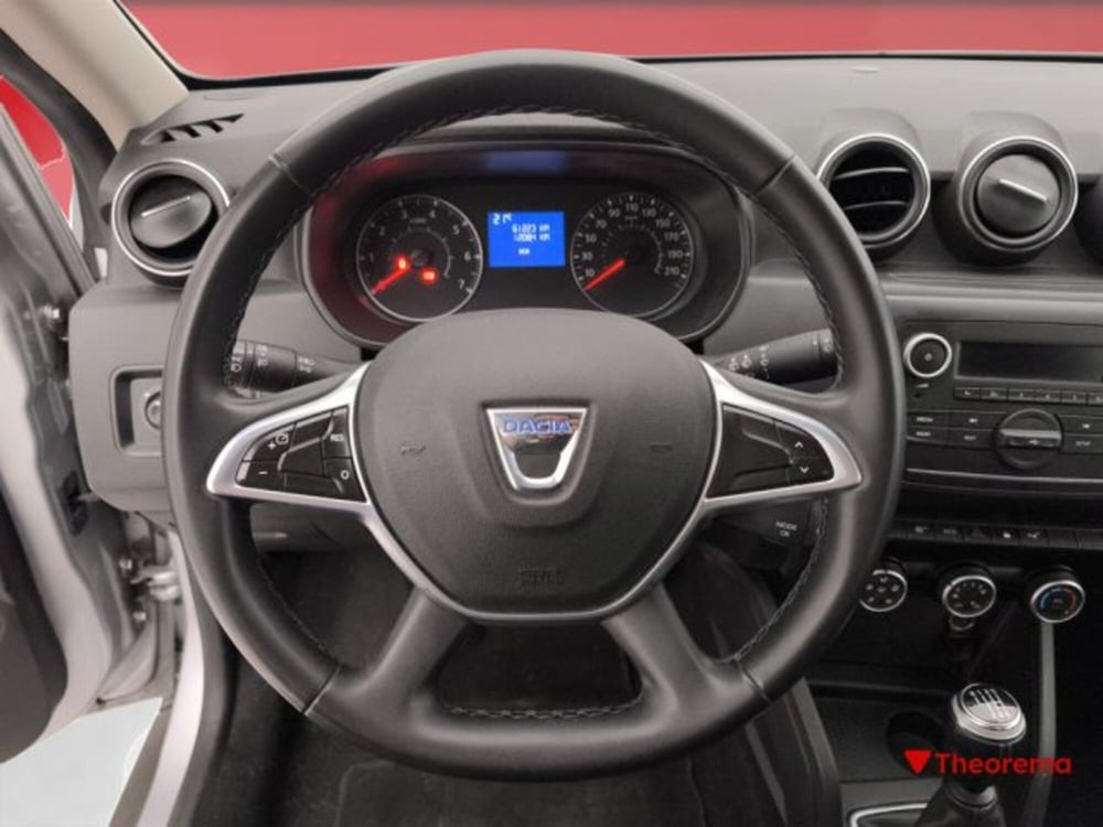 Dacia Duster usata a Torino (12)