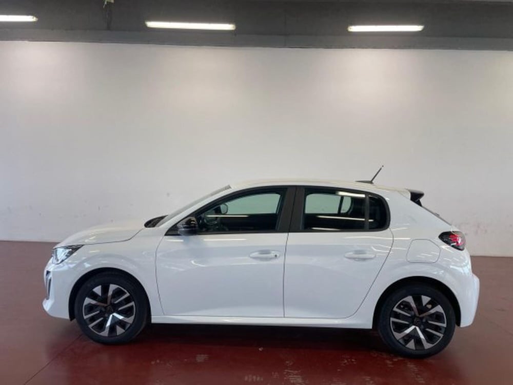Peugeot 208 nuova a Torino (2)