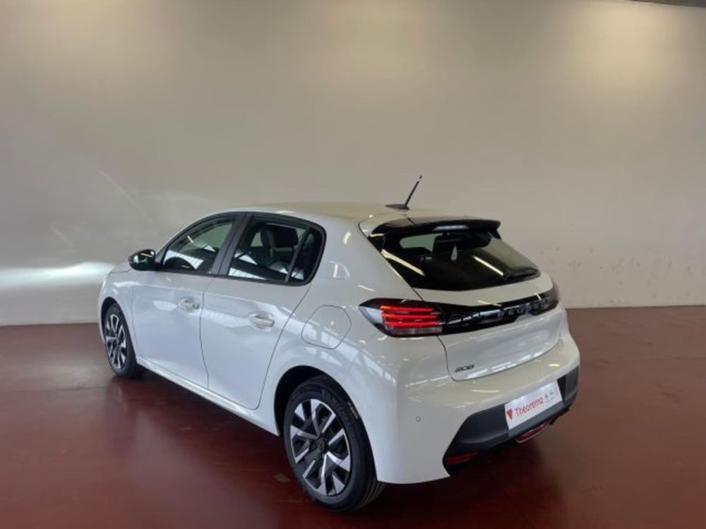 Peugeot 208 nuova a Torino (3)