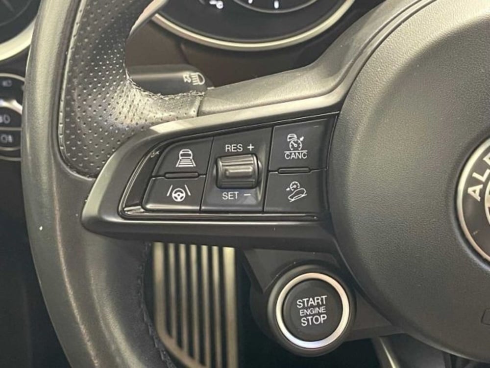 Alfa Romeo Stelvio usata a Sondrio (20)