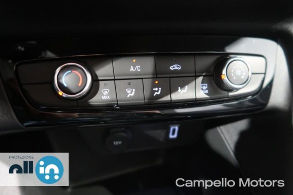 Opel Corsa nuova a Venezia (12)