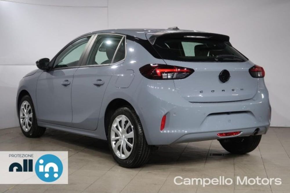 Opel Corsa nuova a Venezia (3)
