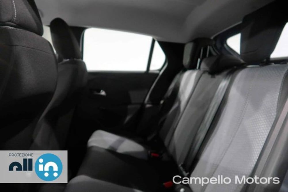 Opel Corsa nuova a Venezia (6)
