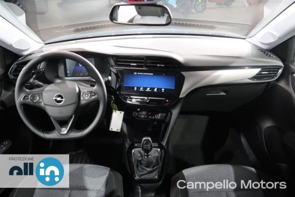 Opel Corsa nuova a Venezia (7)
