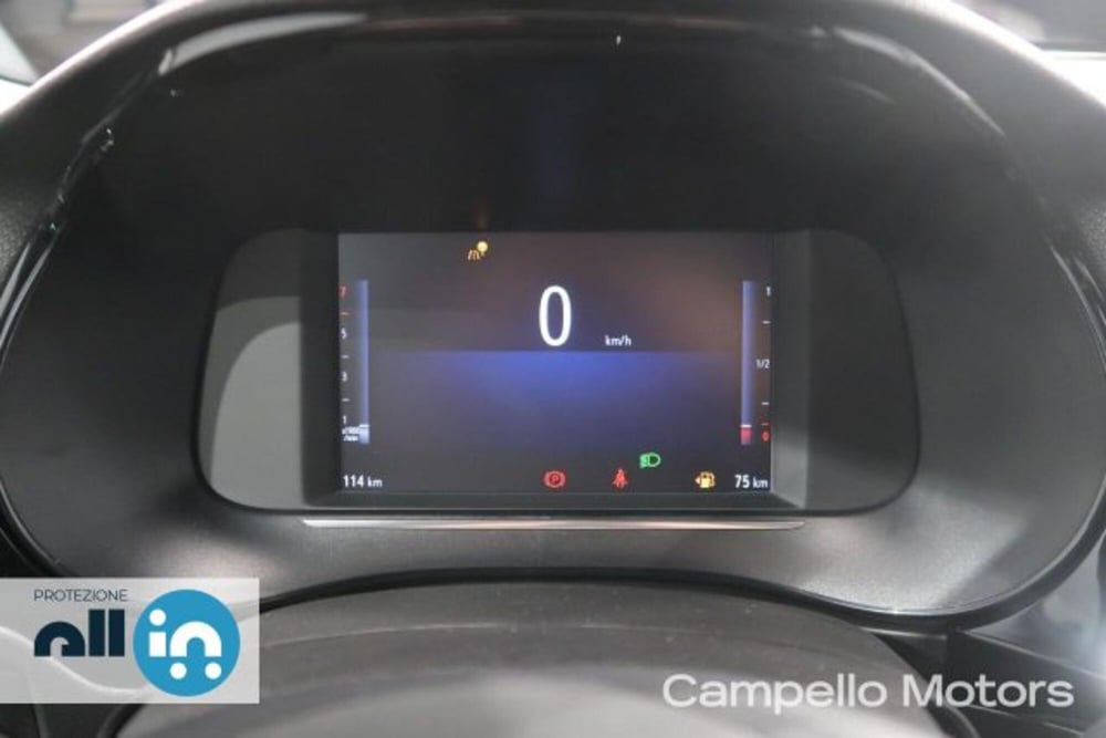 Opel Corsa nuova a Venezia (9)
