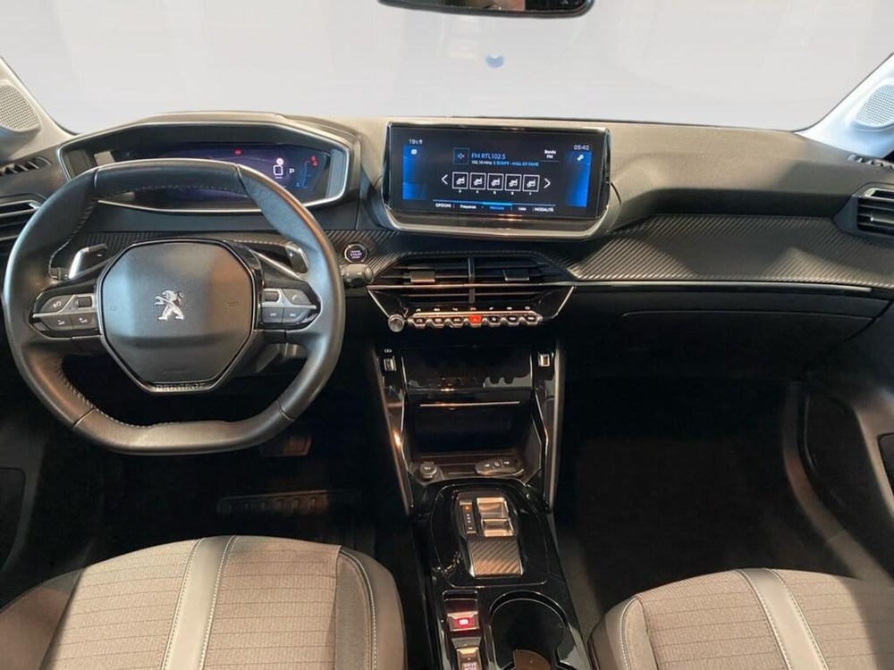 Peugeot 208 usata a Torino (6)