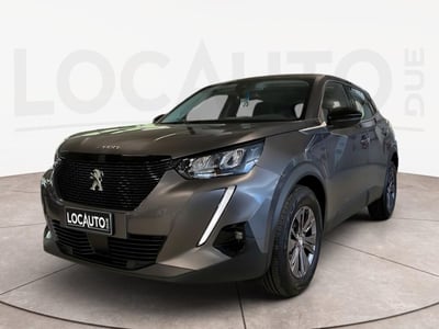 Peugeot 2008 1.2 puretech Active s&amp;s 100cv del 2022 usata a Torino