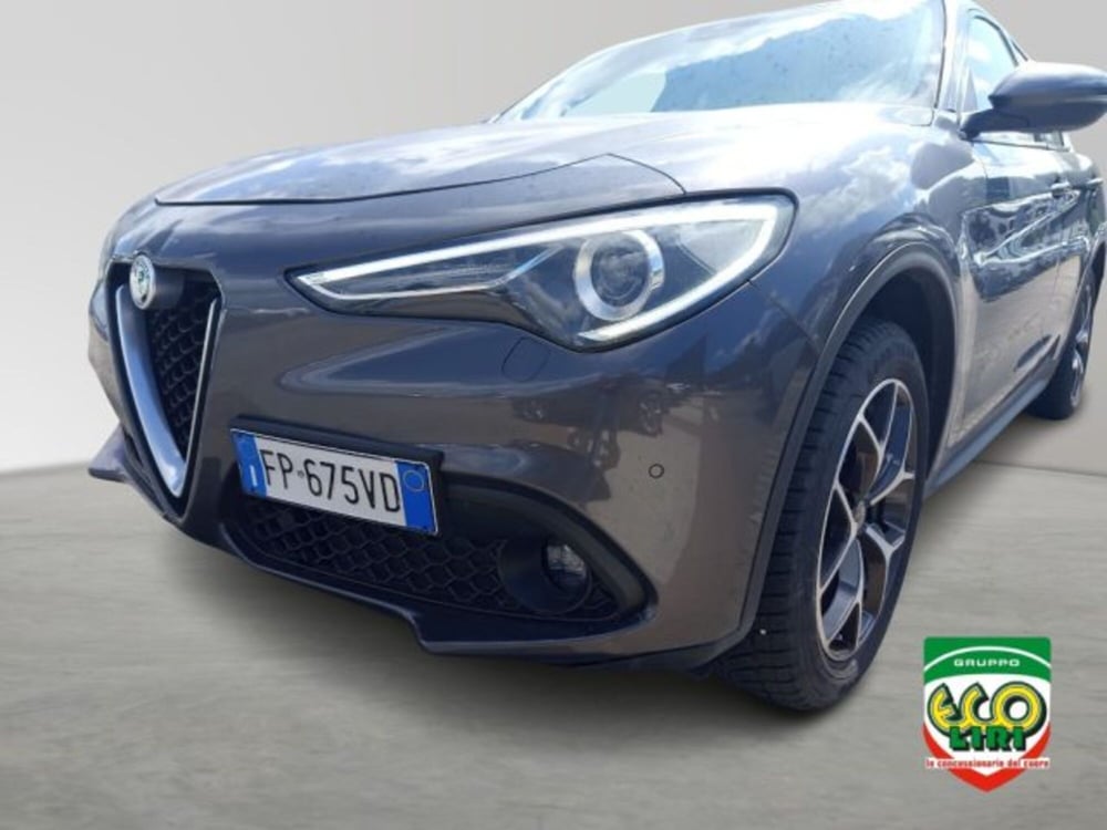 Alfa Romeo Stelvio usata a Frosinone (10)