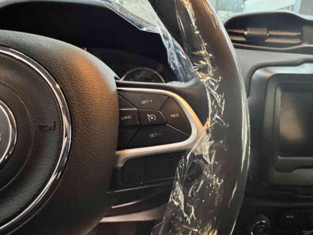 Jeep Renegade usata a Vercelli (16)