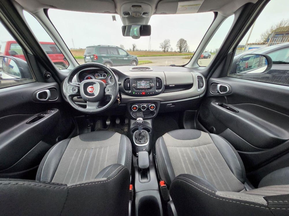 Fiat 500L usata a Milano (11)