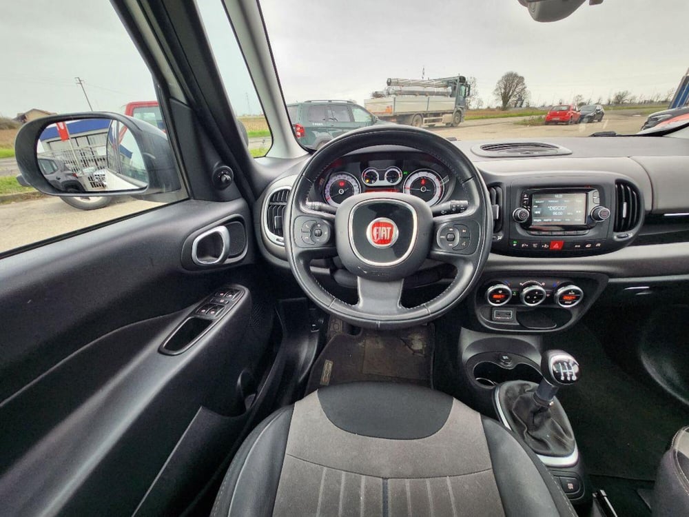 Fiat 500L usata a Milano (12)