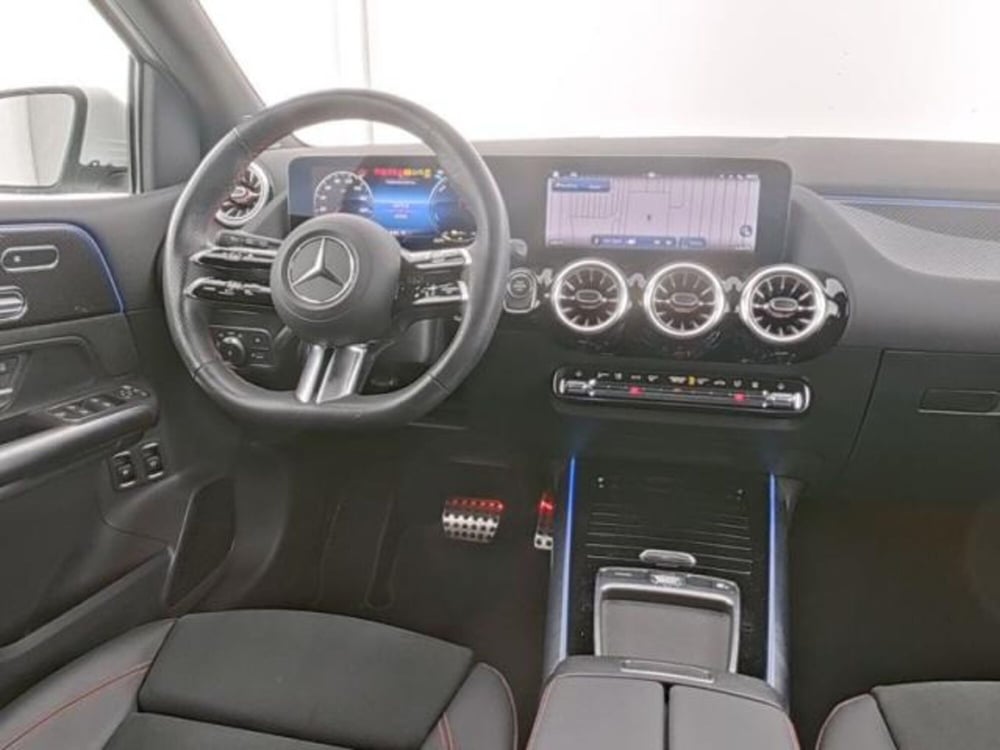 Mercedes-Benz Classe B usata a Milano (3)