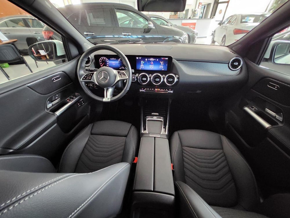 Mercedes-Benz Classe B usata a Milano (13)