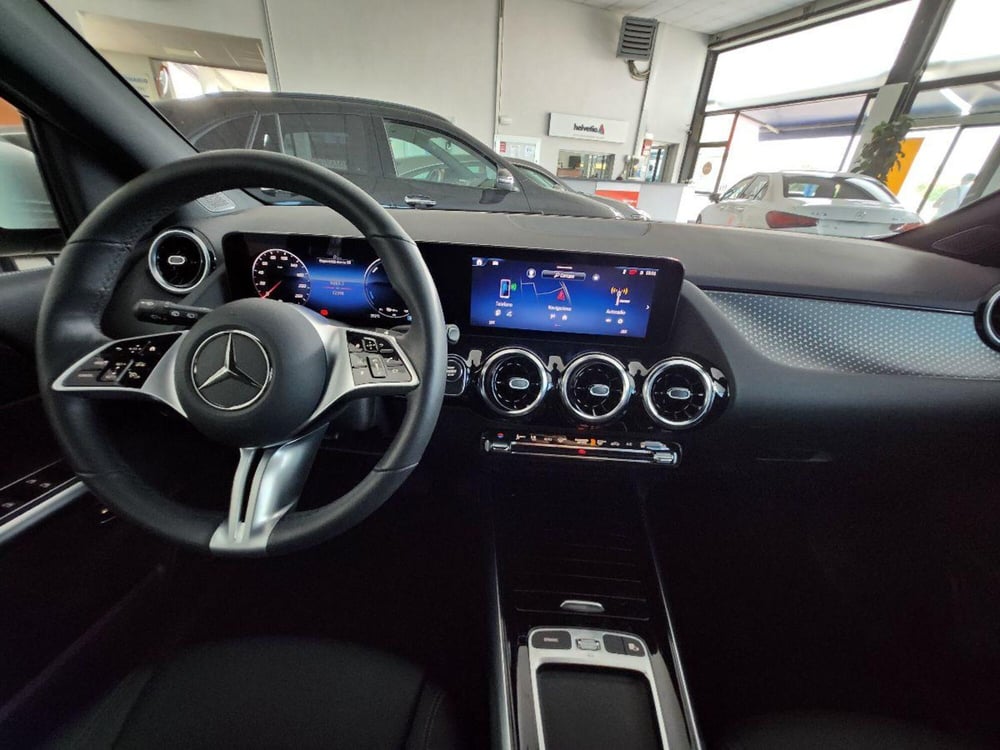 Mercedes-Benz Classe B usata a Milano (14)