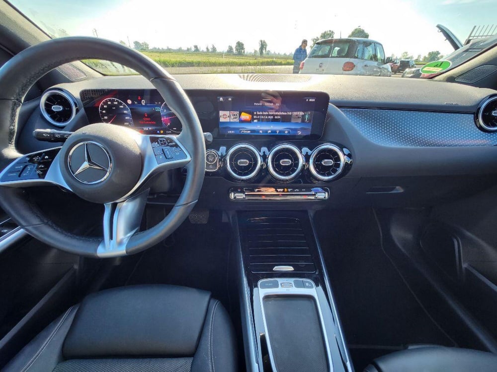 Mercedes-Benz Classe B usata a Milano (14)