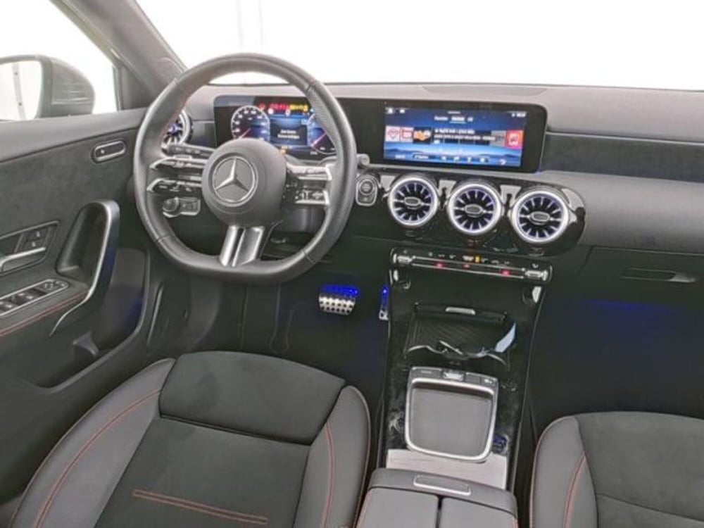 Mercedes-Benz Classe A usata a Milano (6)