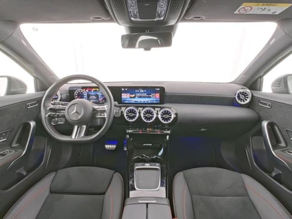 Mercedes-Benz Classe A usata a Milano (7)