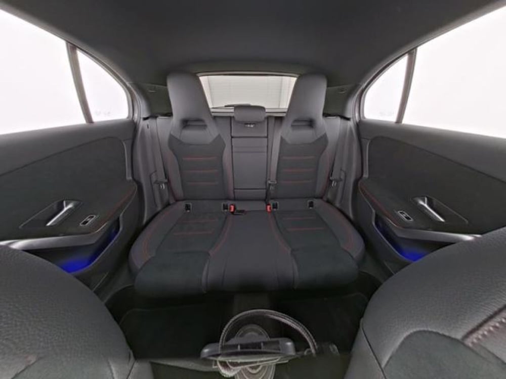 Mercedes-Benz Classe A usata a Milano (8)