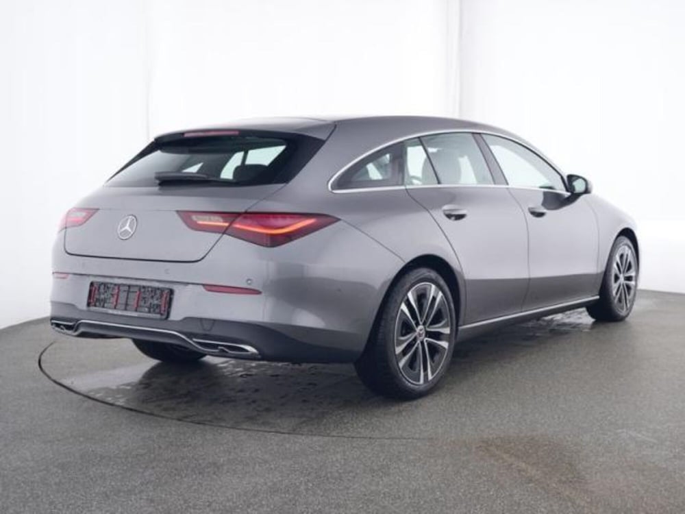 Mercedes-Benz CLA Shooting Brake usata a Milano (2)