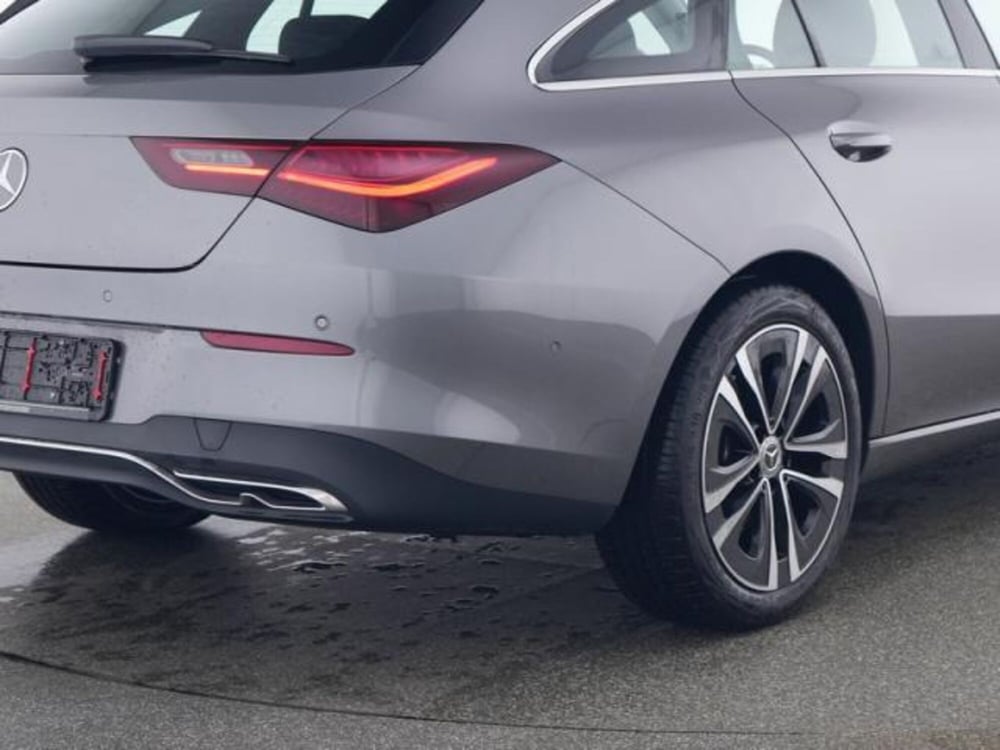 Mercedes-Benz CLA Shooting Brake usata a Milano (4)