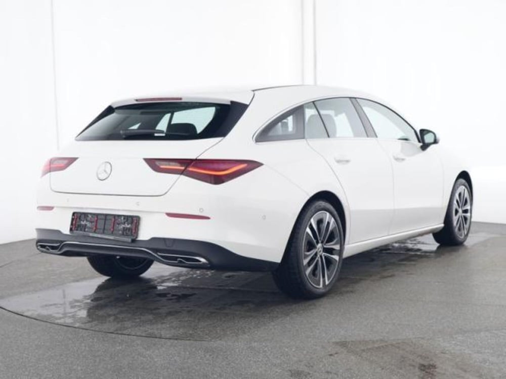 Mercedes-Benz CLA Shooting Brake usata a Milano (2)