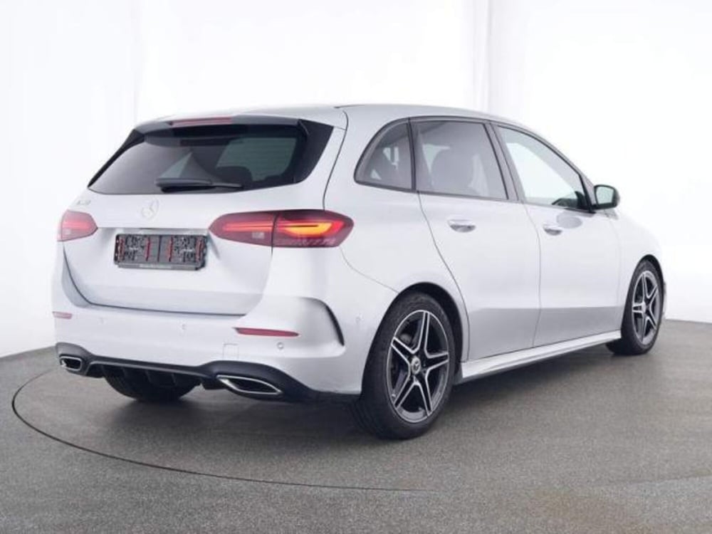 Mercedes-Benz Classe B usata a Milano (2)