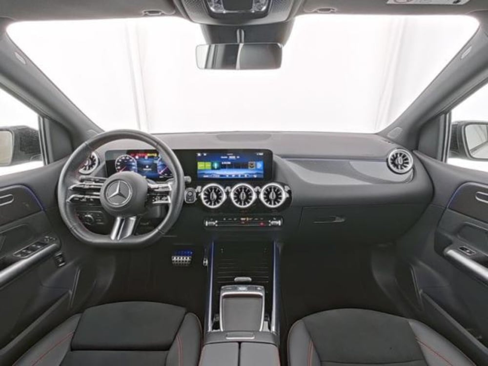 Mercedes-Benz Classe B usata a Milano (8)