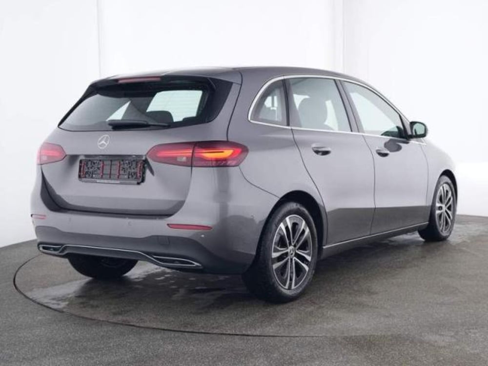 Mercedes-Benz Classe B usata a Milano (2)
