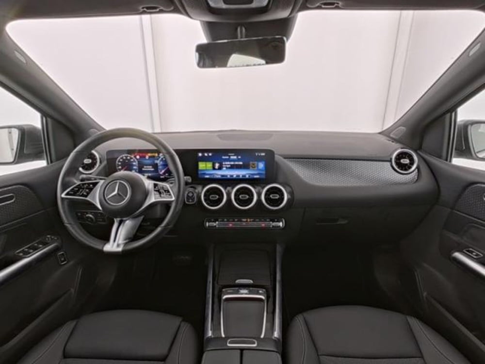 Mercedes-Benz Classe B usata a Milano (6)