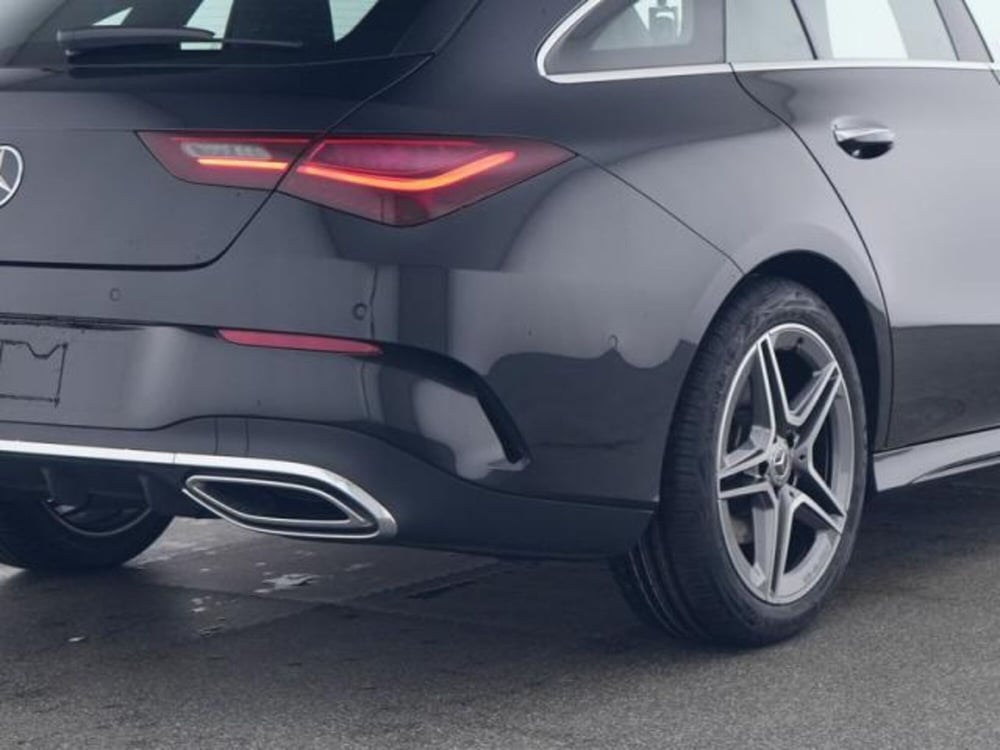 Mercedes-Benz CLA Shooting Brake usata a Milano (2)