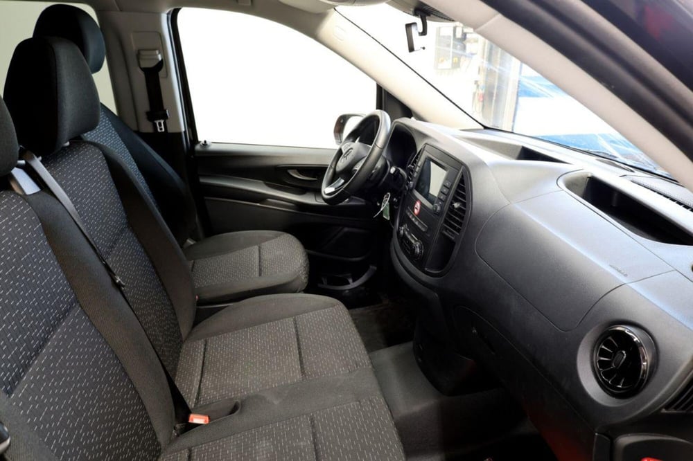 Mercedes-Benz Vito usata a Milano (9)