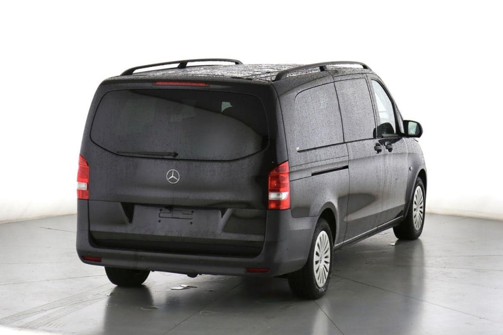 Mercedes-Benz Vito usata a Milano (4)