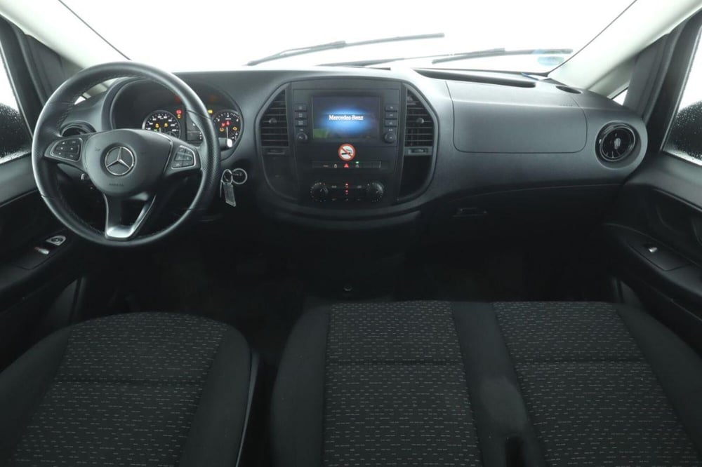 Mercedes-Benz Vito usata a Milano (7)
