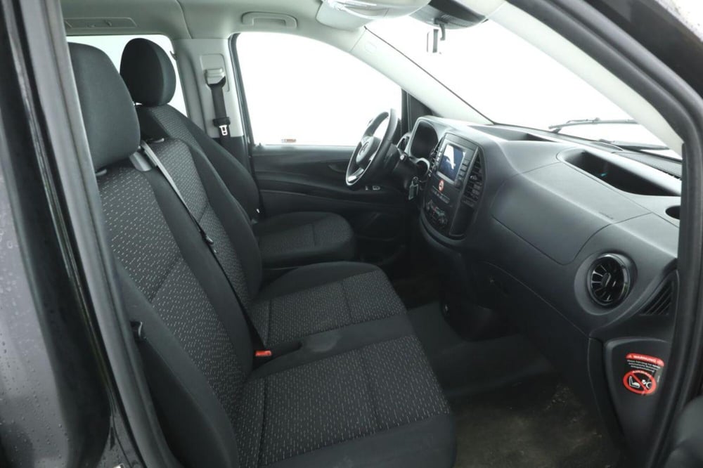 Mercedes-Benz Vito usata a Milano (8)