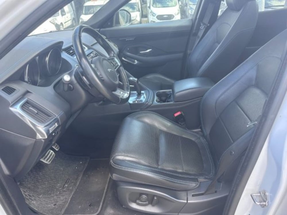 Jaguar E-Pace usata a Lodi (6)
