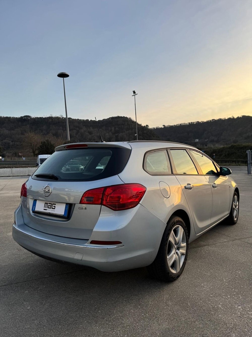 Opel Astra Station Wagon usata a Cosenza (5)