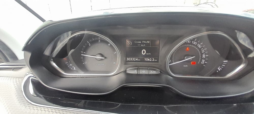 Peugeot 2008 usata a Cosenza (10)