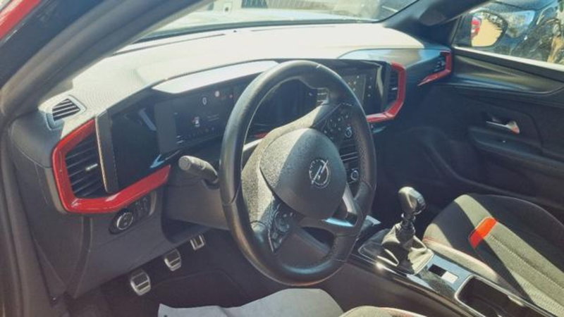 Opel Mokka usata a Savona (16)