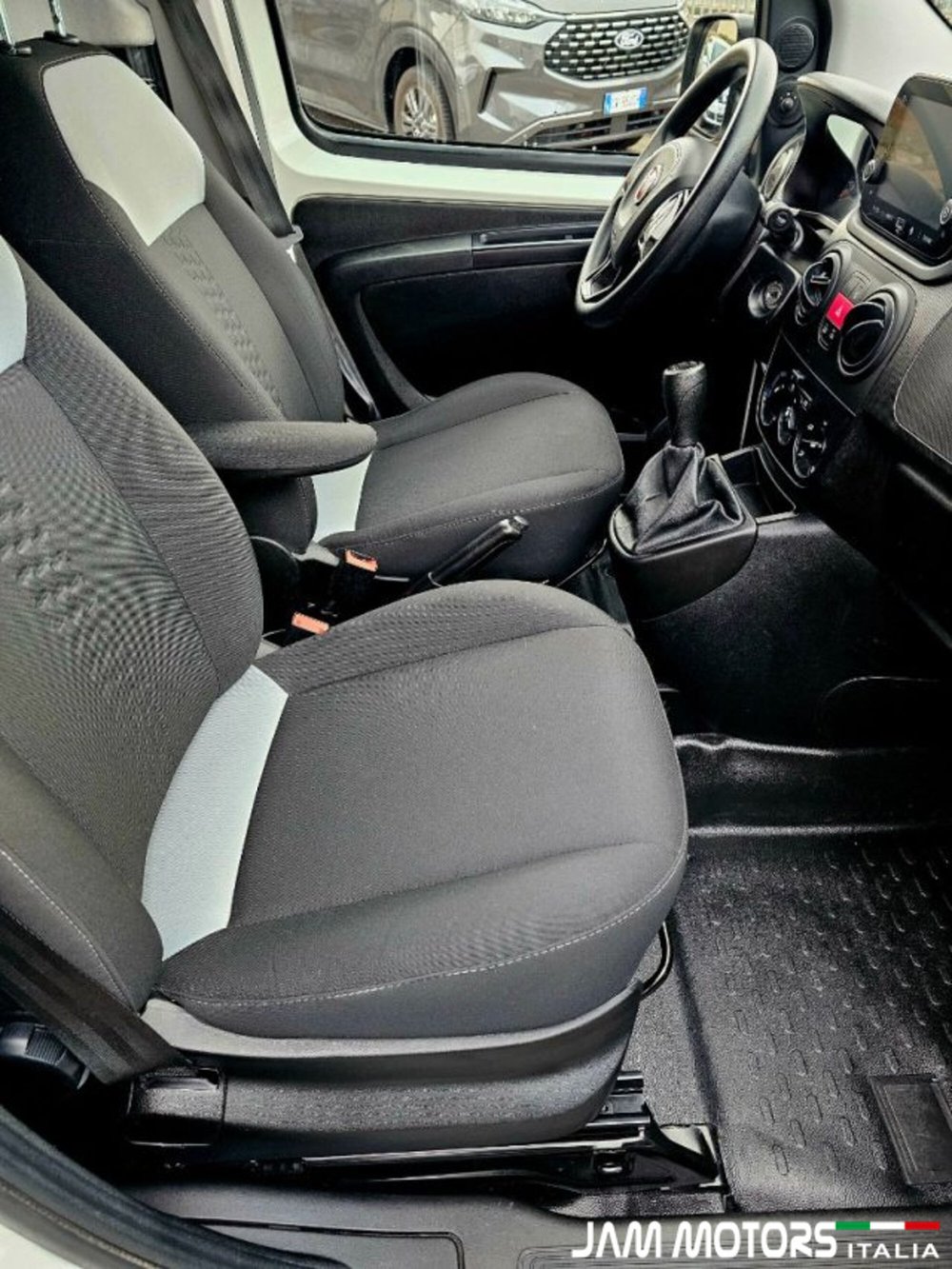 Fiat Fiorino usata a Como (11)