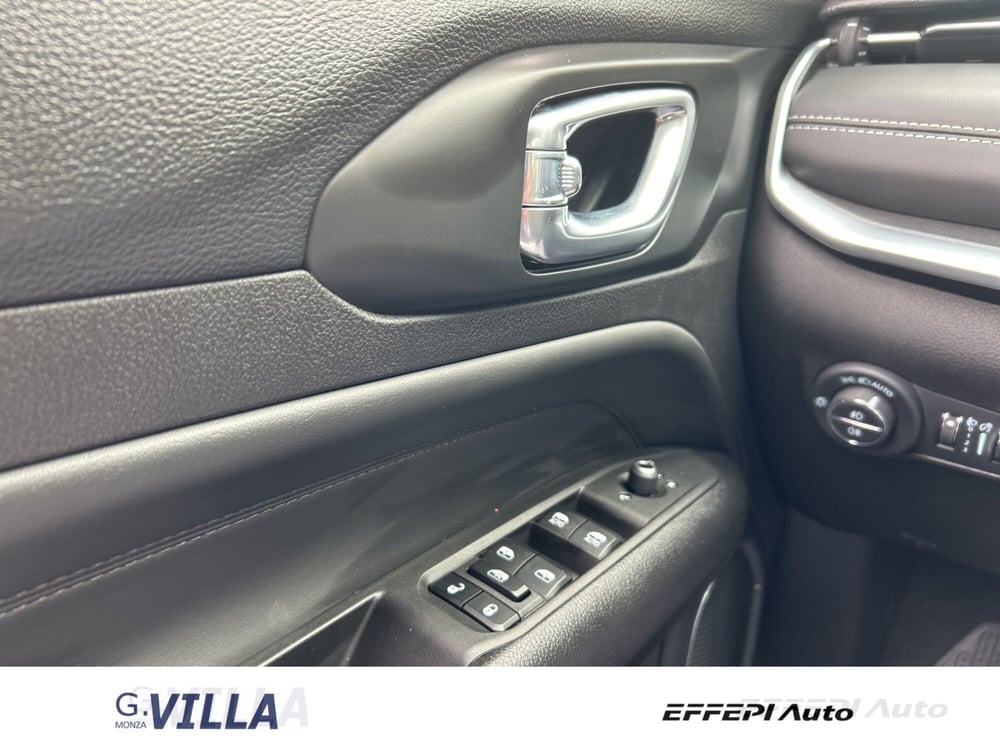 Jeep Compass nuova a Monza e Brianza (20)