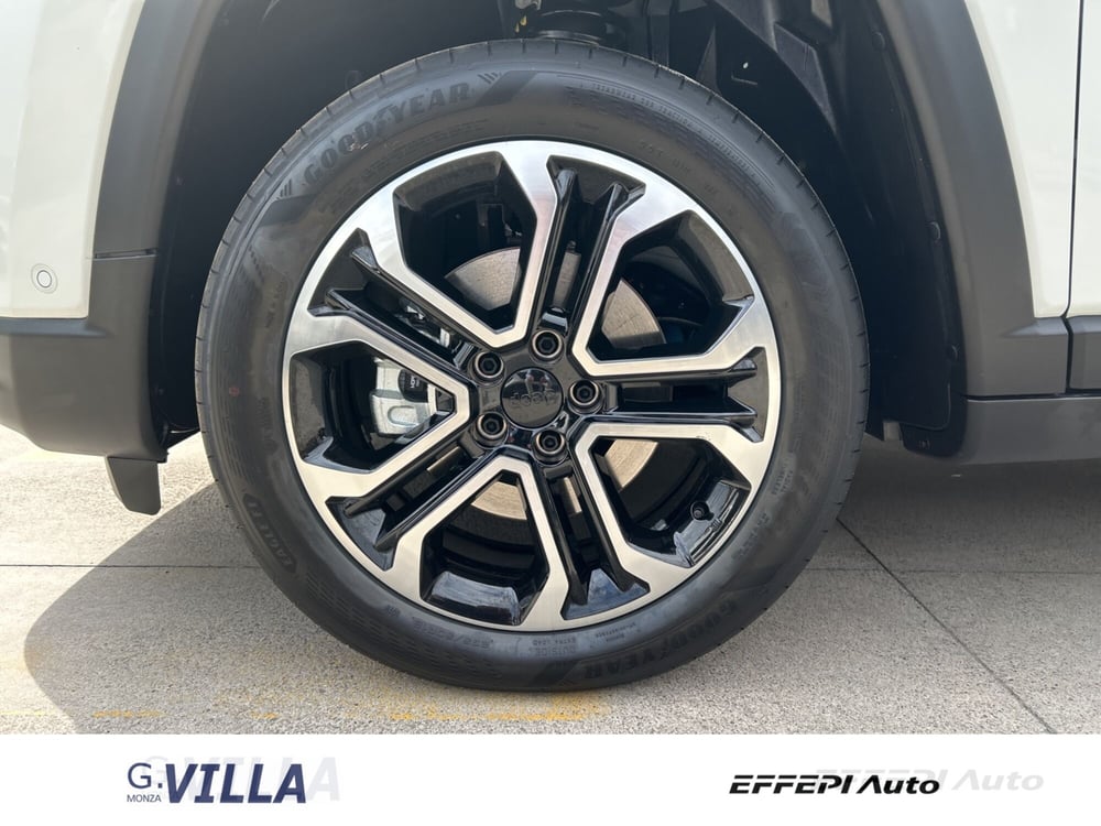 Jeep Compass nuova a Monza e Brianza (9)