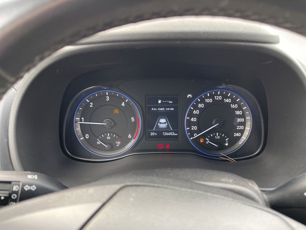 Hyundai Kona usata a Lecce (20)