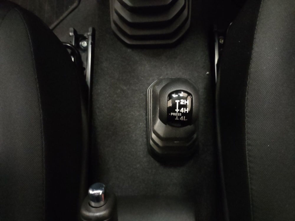 Suzuki Jimny nuova a Teramo (20)