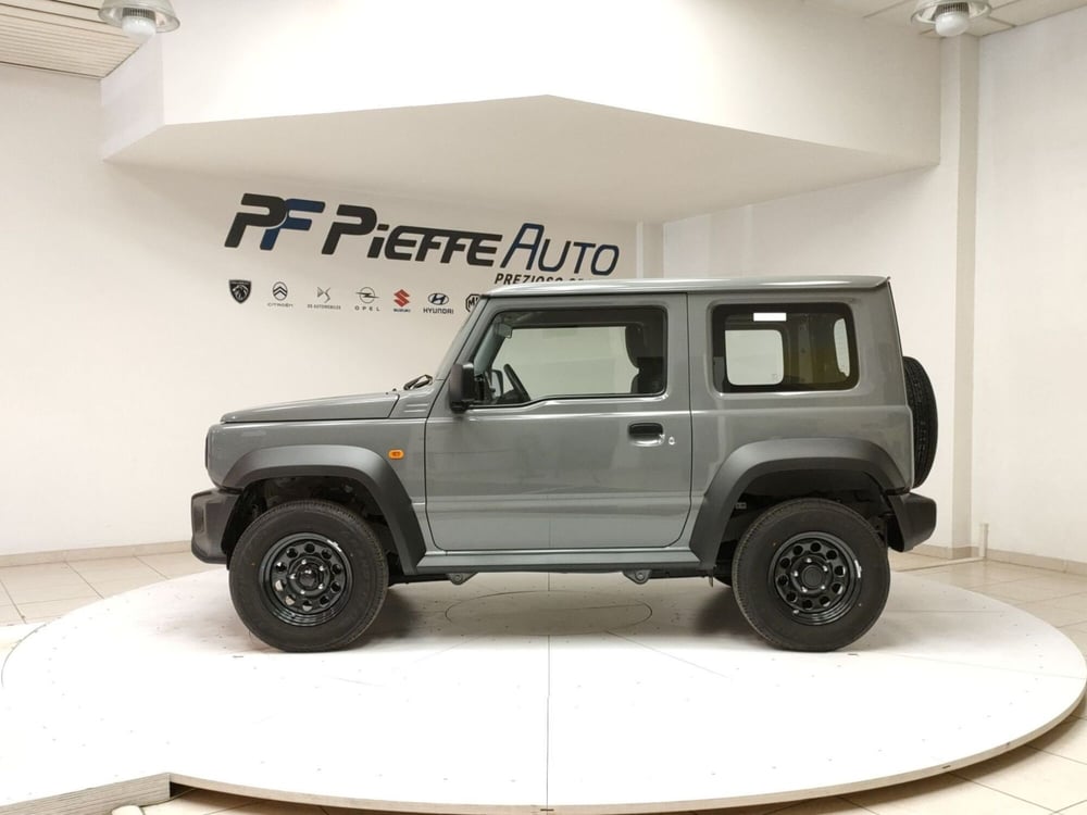 Suzuki Jimny nuova a Teramo (2)