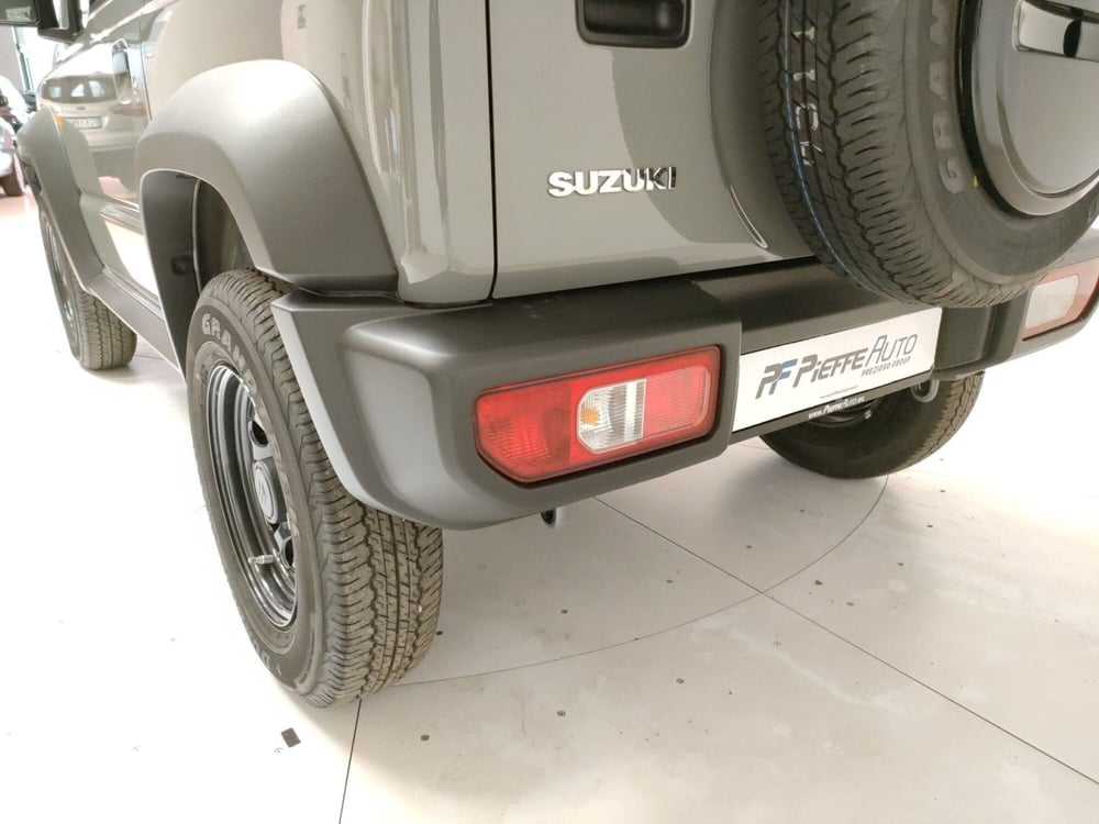 Suzuki Jimny nuova a Teramo (9)